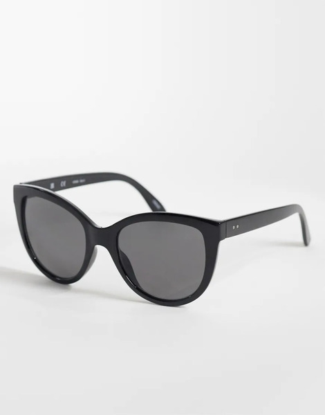  Vero Moda Large Rounded Sunglasses In Black 