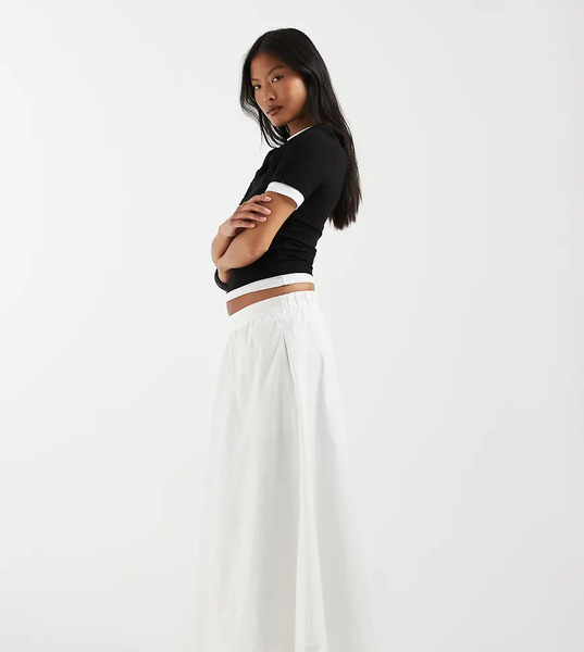  Vero Moda Petite Pull On Full Midi Skirt In White 