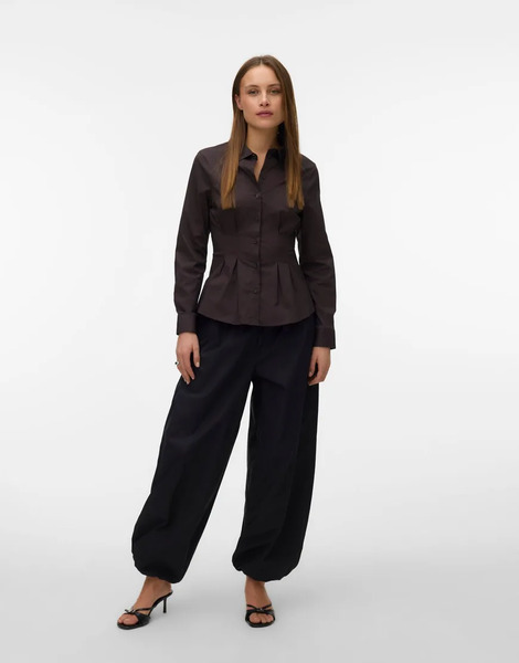  Vero Moda Poplin Shirt In Chocolate Torte Brown 