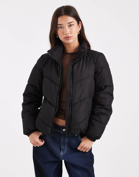  Vero Moda Puffer Jacket In Black 