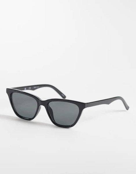  Vero Moda Rectangular Cat Eye Sunglasses In Black 