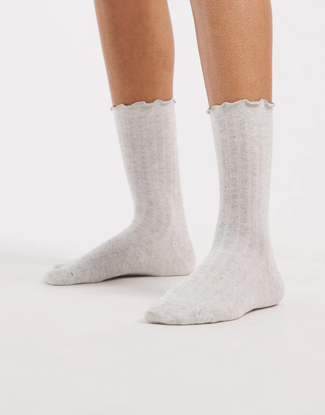  Vero Moda Ribbed Frill Socks In Light Grey Melange 