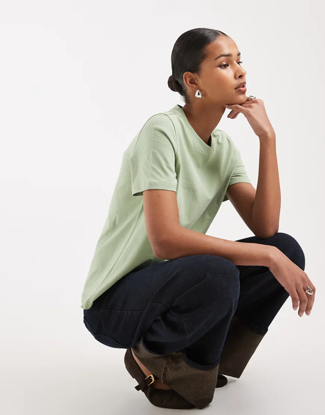  Vero Moda T Shirt In Mistletoe Green 