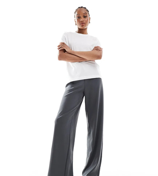  Vero Moda Tall Loose Pull On Trousers In Grey Pinstripe 