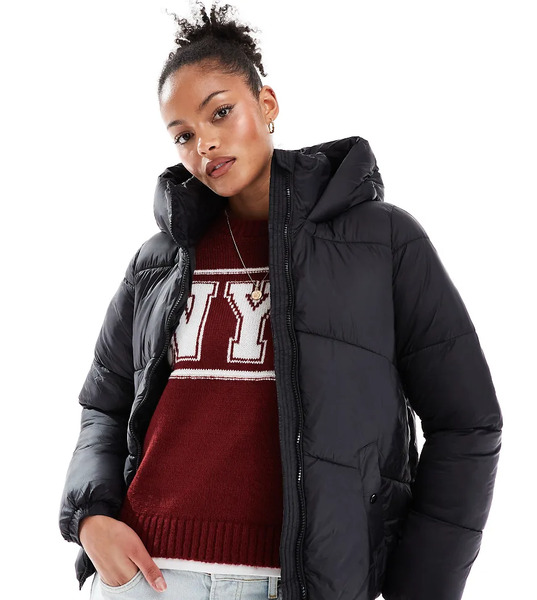  Vero Moda Tall Puffer Jacket In Black 