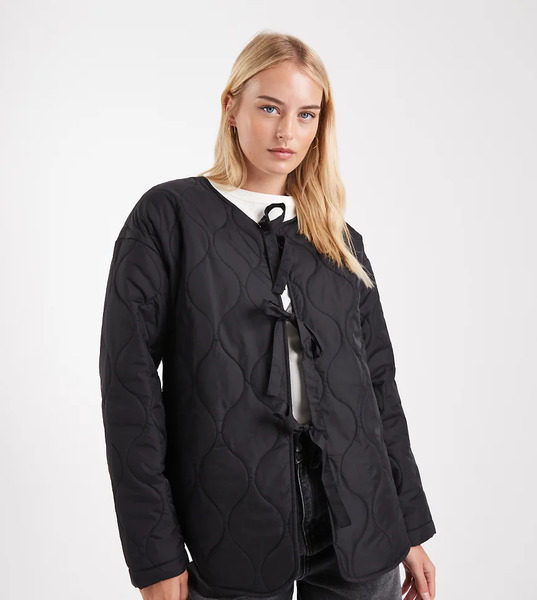  Vero Moda Tall Tie Front Quilted Jacket In Black 