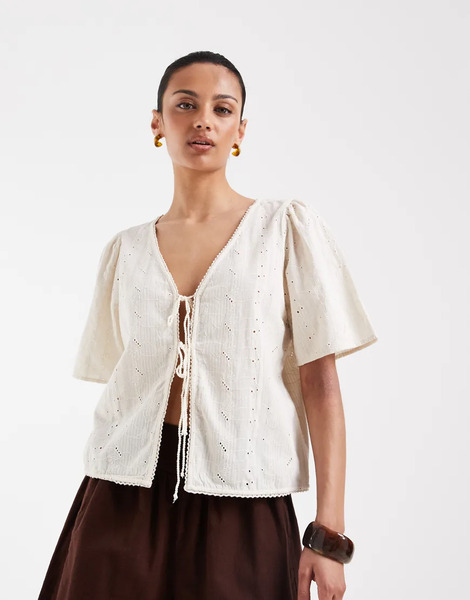  Vero Moda Tie Front Cutwork Broderie Flutter Sleeve Blouse In Cream White 