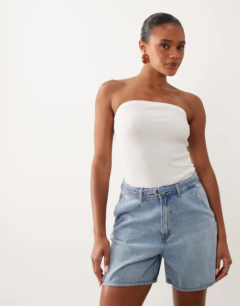  Vila Belted Denim Shorts In Light Blue 
