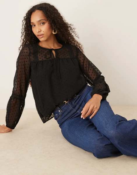  Vila Dobby Sleeve Blouse In Black 