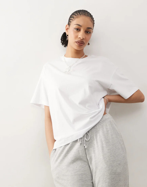  Weekday Boxy Fit Oversized T Shirt In White 