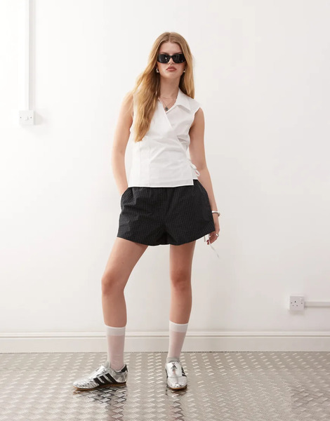  Weekday Check Shorts In Black 