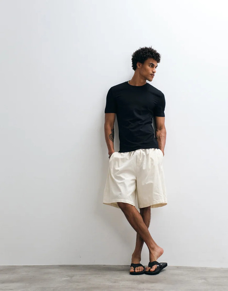  Weekday Oversized Linen Blend Shorts In Beige Blonde 