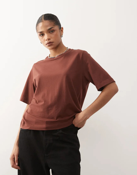  Weekday Perfect Boxy T Shirt In Rust Brown 