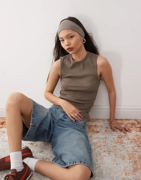  Weekday Ribbed Tank Top In Dark Mole Brown 