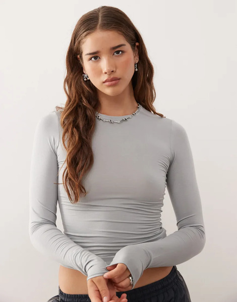  Weekday Slim Fit Super Soft Long Sleeve Top In Light Grey 