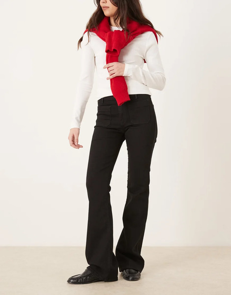  Wrangler Flare Jeans In Black 