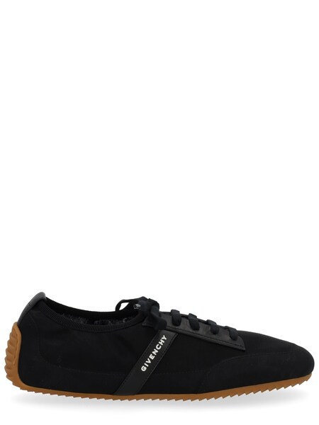  Givenchy Givenchy Minimal slim Sneaker 
