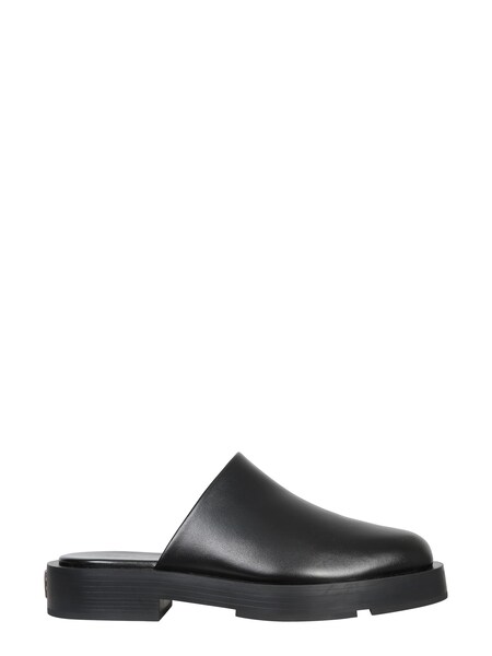  Givenchy Givenchy Squared Loafers 