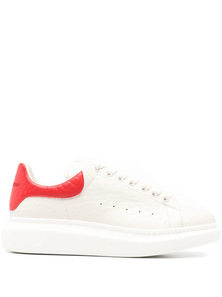  Alexander Mcqueen Embossed Heel Sneakers - Neutrals 