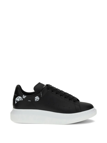  Alexander Mcqueen Oversized Sneakers - Black 