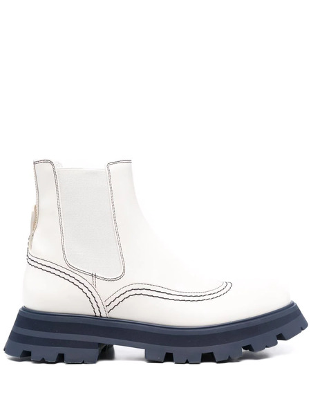  Alexander Mcqueen Wander Chelsea Boots - White 