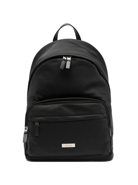  Calvin Klein Logo-plaque Backpack - Black 