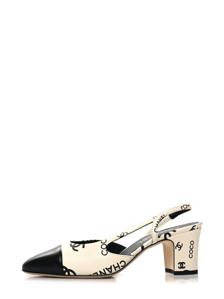  Chanel Pre-owned Cap Toe Cc Slingback Pumps - Neutrals 