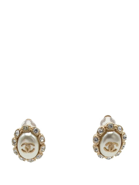  Chanel Pre-owned 2008 Cc Gold Plated Faux Pearl And Rhinestone Oval Clip On Earrings Costume Earrings 