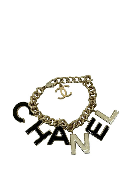  Chanel Pre-owned 2022 Cc Gold Plated Lacquered Logo Letter Charms Chain Bracelet Costume Bracelet - Black 