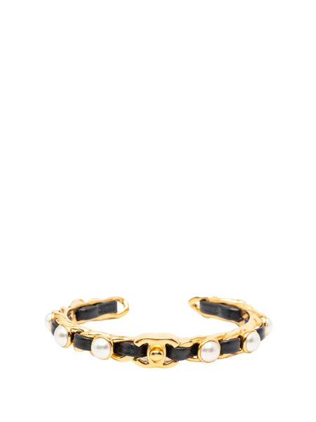  Chanel Pre-owned 2020 Gold Plated Leather Woven In Chain Faux Pearl Cc Turnlock Cuff Bracelet Costume Bracelet - Black 