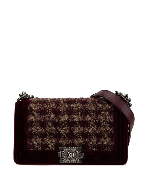  Chanel Pre-owned 2013-2014 Medium Velvet Tweed Boy Flap Shoulder Bag - Red 