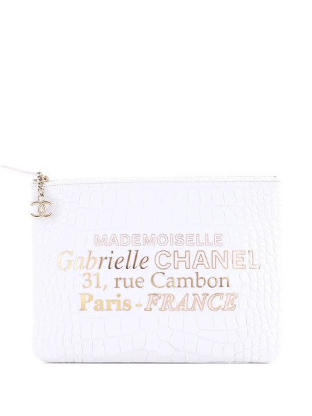  Chanel Pre-owned Signature O Case Pouch Printed Crocodile Embossed Calfskin Medium Clutch Bag - White 