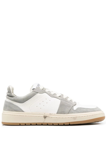  Closed Panelled Low-top Sneakers - White 