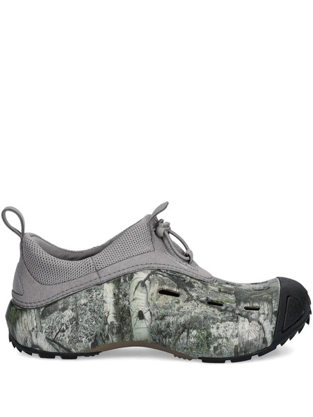  Crocs Quick Trail Sneakers - Grey 