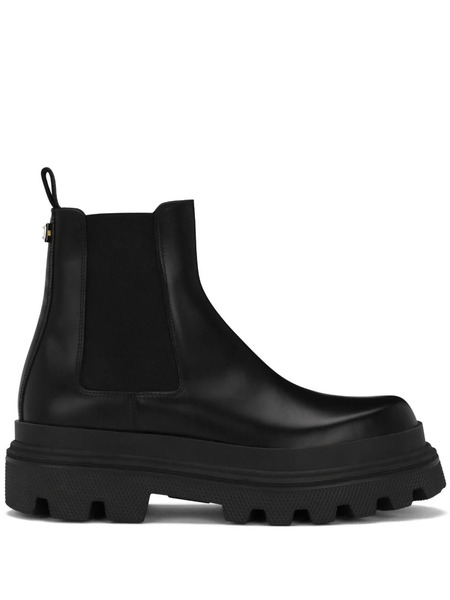  Dolce & Gabbana Brushed Leather Chelsea Boots - Black 