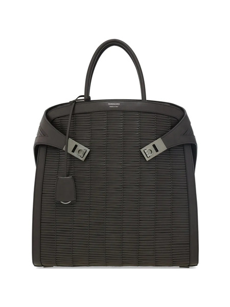  Ferragamo Hug Tote Bag - Brown 