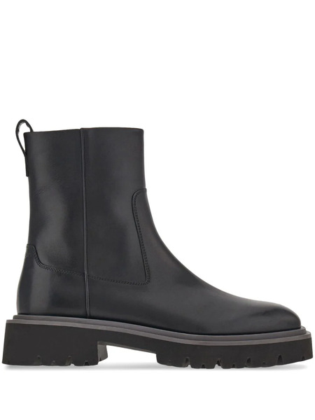  Ferragamo Leather Ankle Boots - Black 