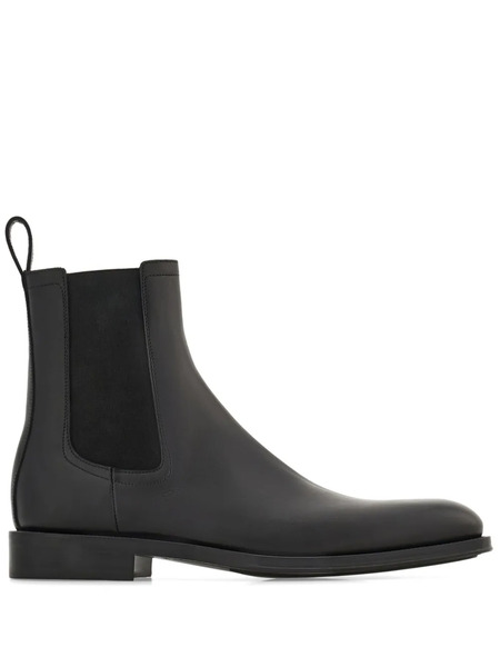  Ferragamo Leather Ankle Boots - Black 