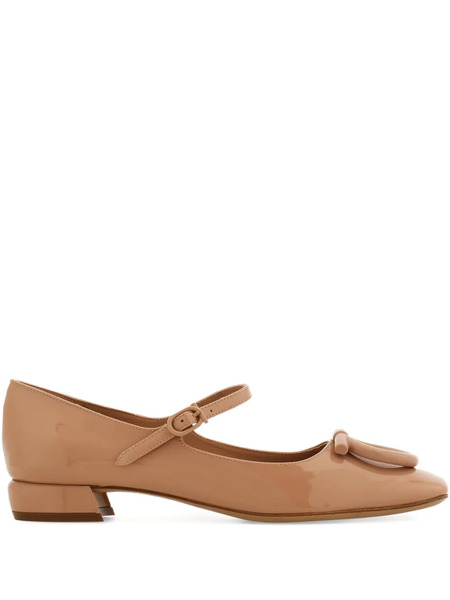  Ferragamo 20mm Maxi Gancini Mary Jane Pumps - Neutrals 