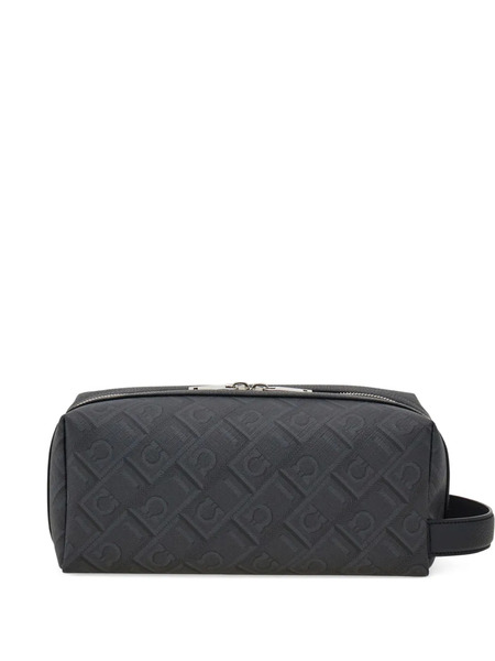  Ferragamo Monogram Wash Bag - Black 