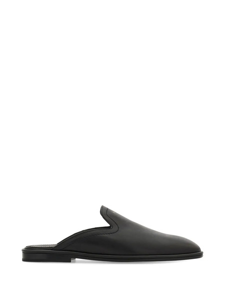  Ferragamo Round-toe Leather Slippers - Black 