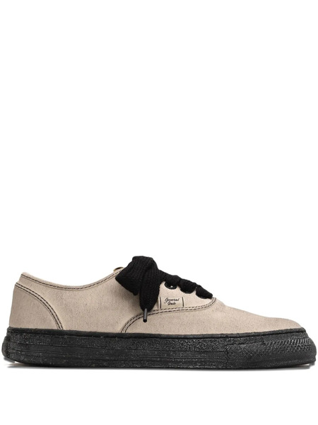  General Scale. Kiefer Low-top Sneakers - Neutrals 