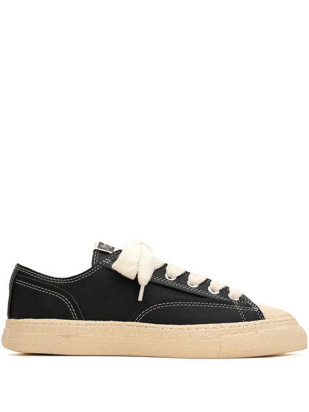  General Scale. Roy Low-top Sneakers - Black 
