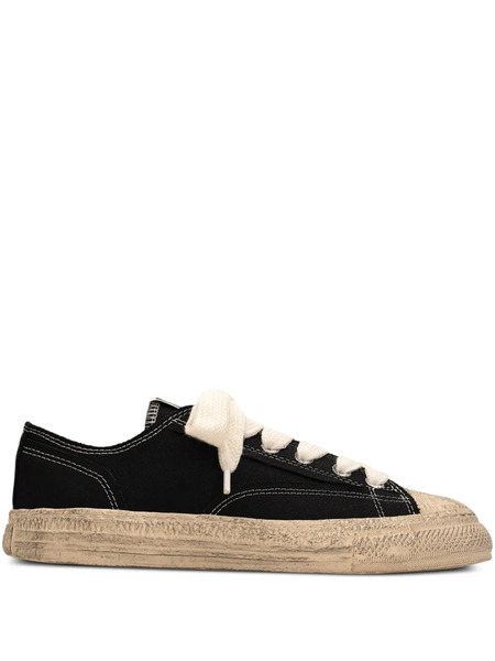  General Scale. Roy Low-top Sneakers - Black 