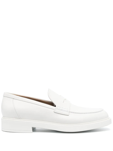  Gianvito Rossi Leather Penny Loafers - White 