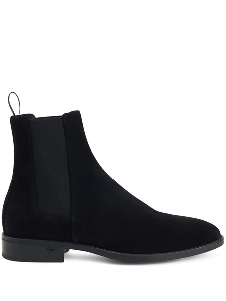  Giuseppe Zanotti Ryim Velour Chelsea Boots - Black 