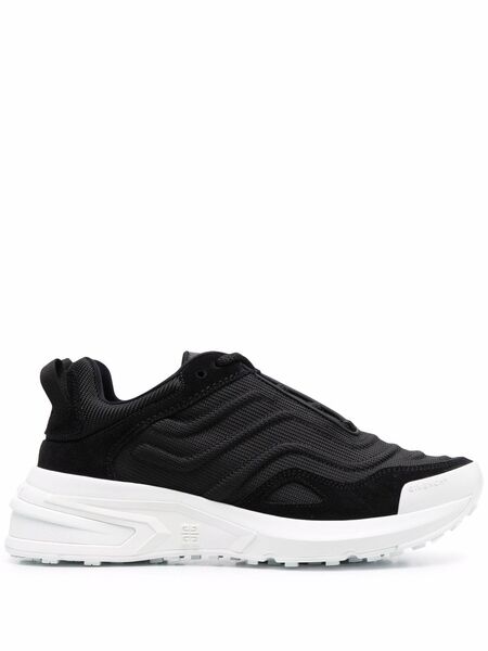  Givenchy Chunky Lace-up Low-top Sneakers - Black 
