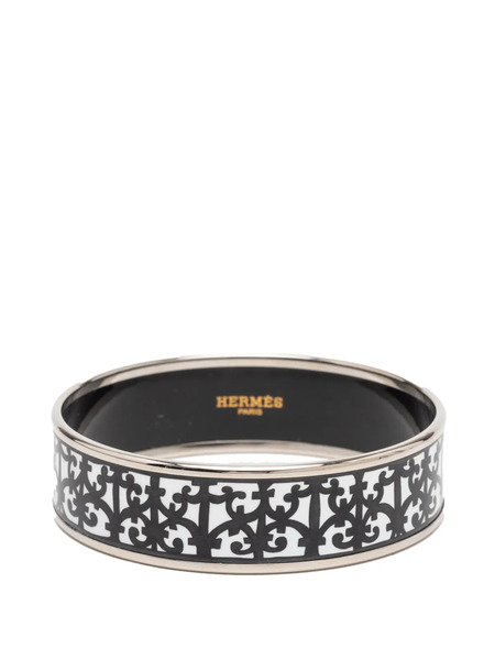  Hermès Pre-owned 20th Century Wide Balcons Du Guadalquivir Cloisonne Enamel Bangle 62 Costume Bracelet - Black 