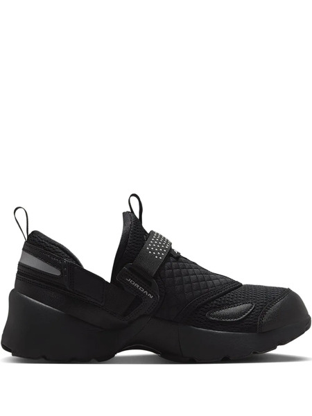  Jordan Trunner Lx black/grey Sneakers 