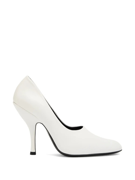  Jude Date Round-toe Pumps - White 